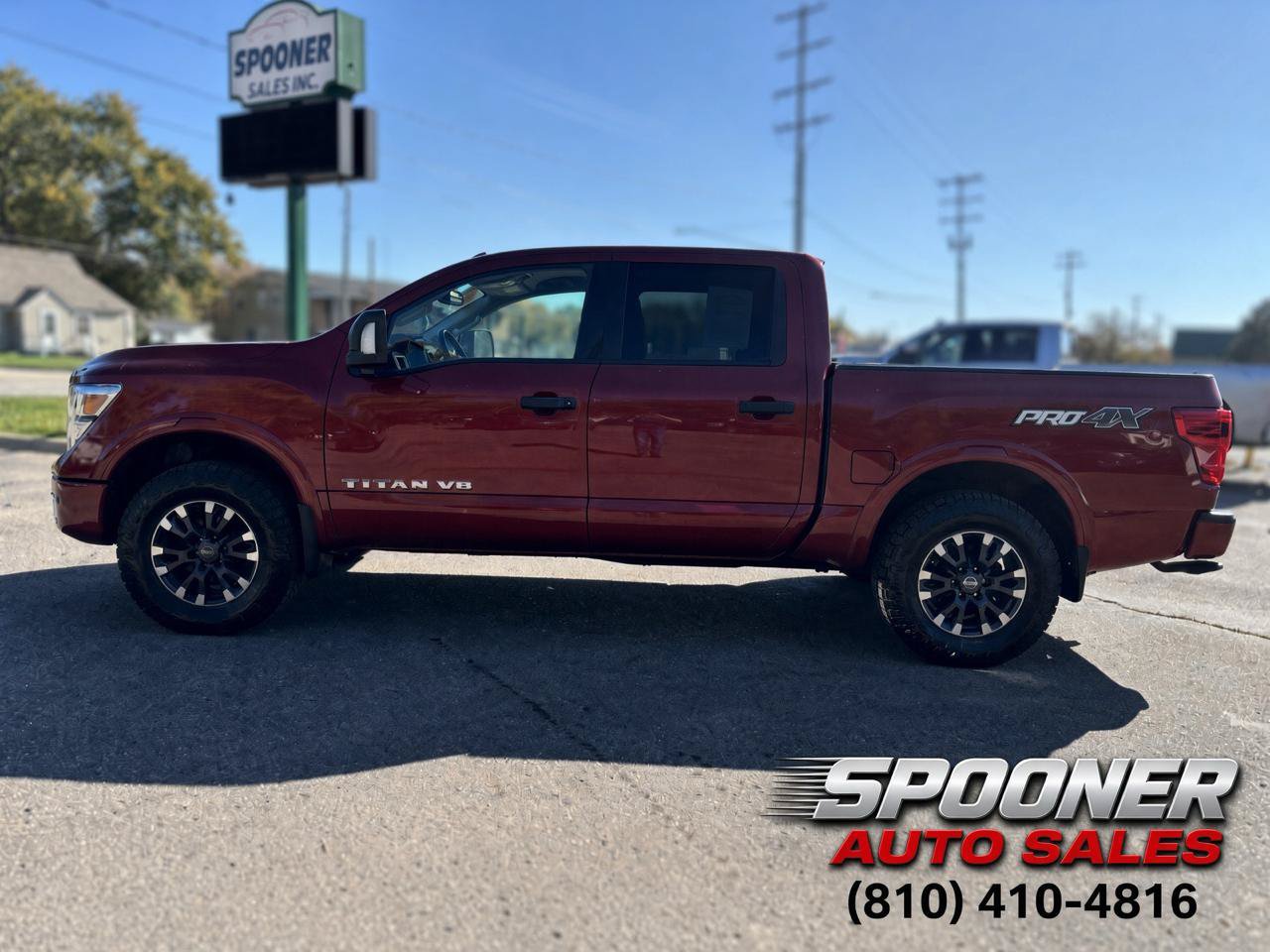 Used 2018 Nissan Titan PRO-4X AWD/4WD image 2