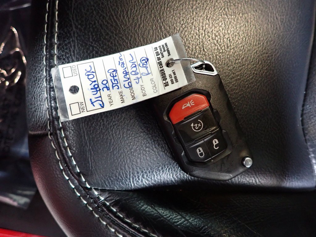 Used 2020 Jeep Gladiator Overland image 34