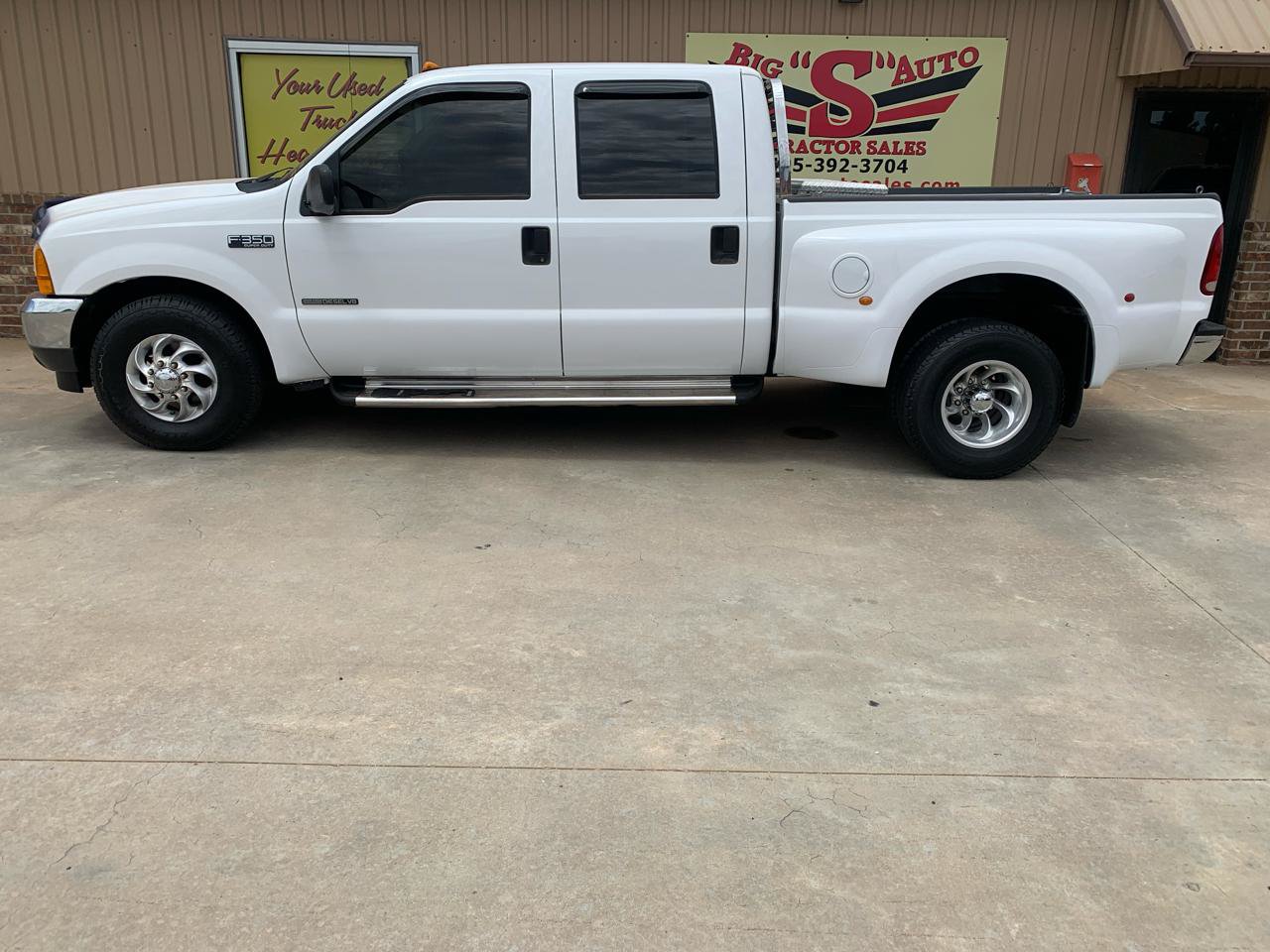 Used 2001 Ford F350 XLT RWD image 5