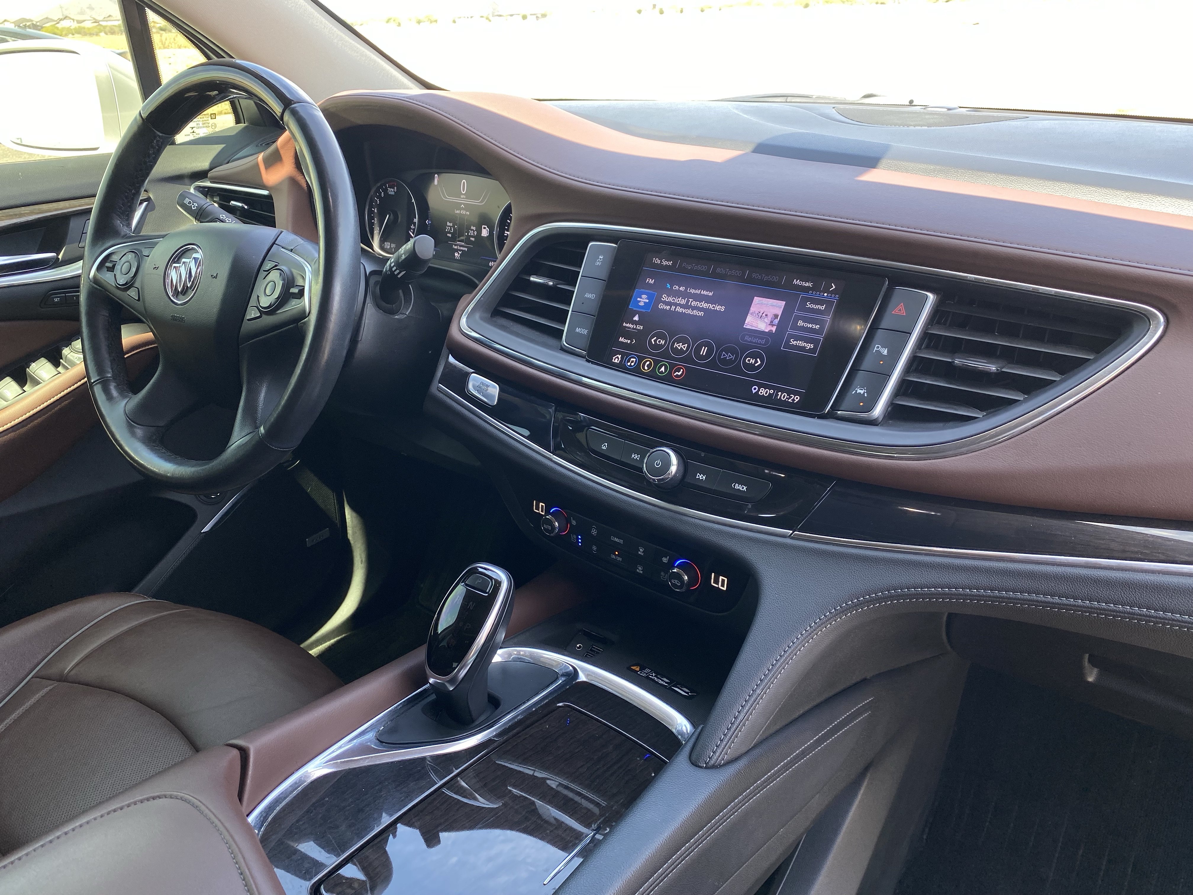 Used 2020 Buick Enclave Avenir w/ Avenir Technology Package AWD/4WD image 12