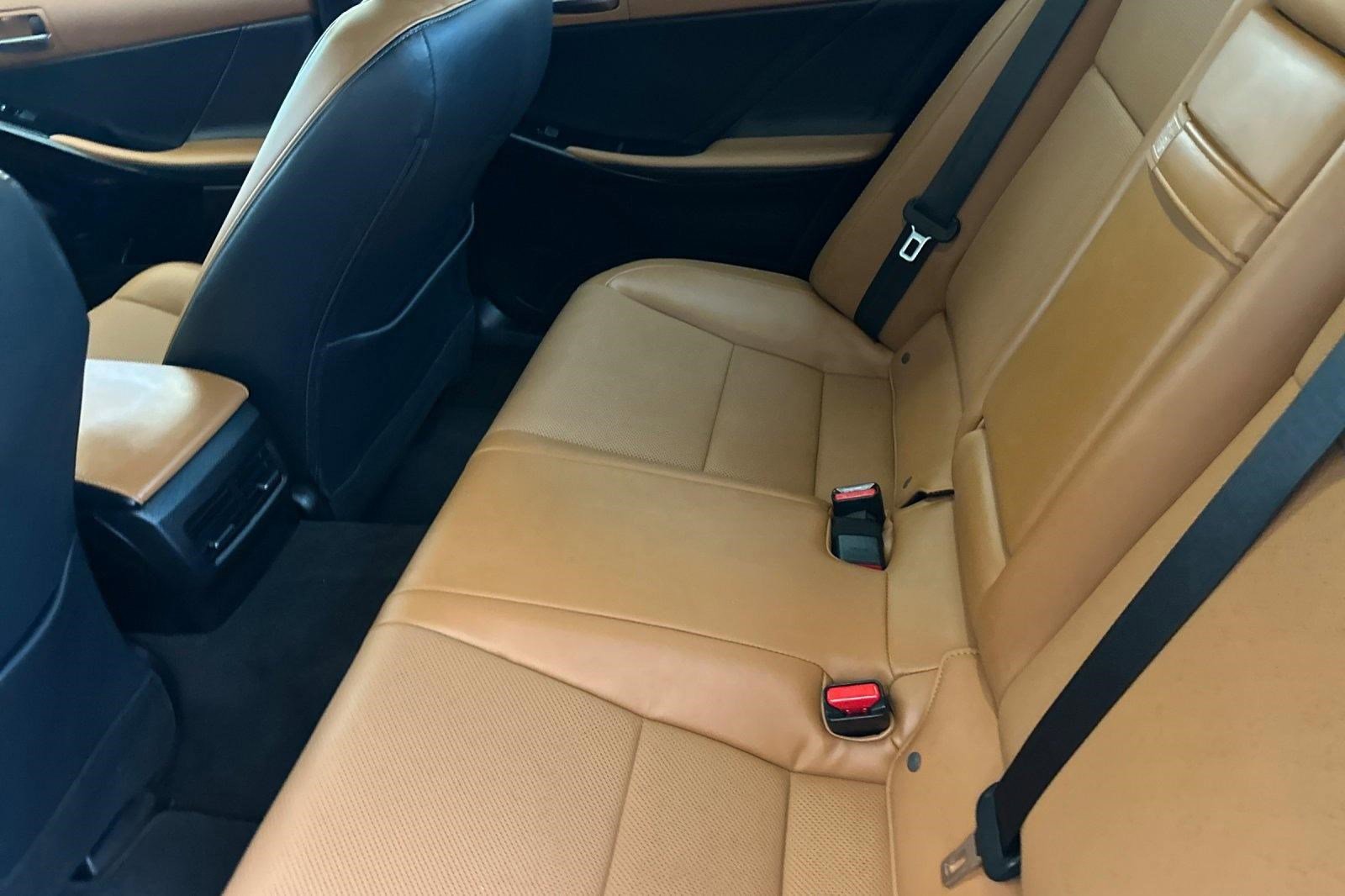 Certified 2024 Lexus IS 300 F Sport RWD image 26