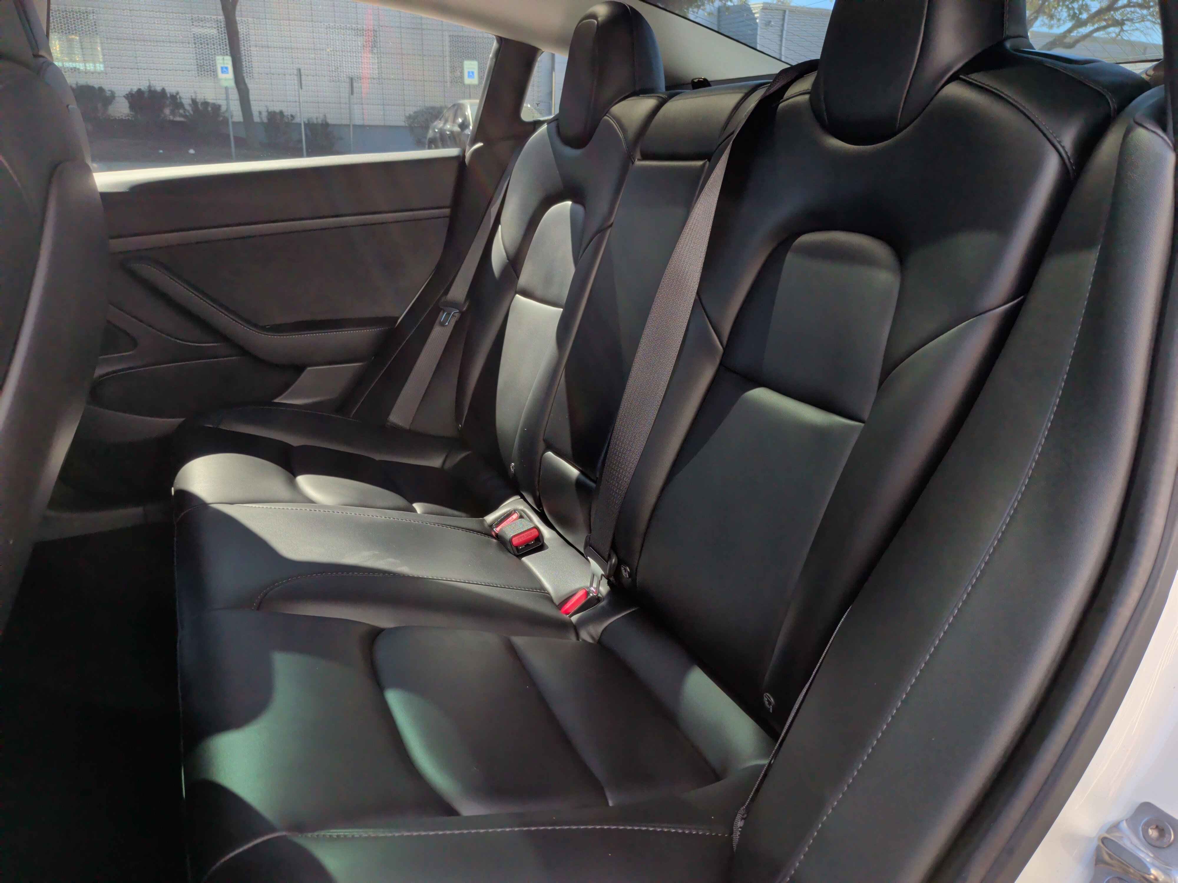Used 2020 Tesla Model 3 Standard Range image 31