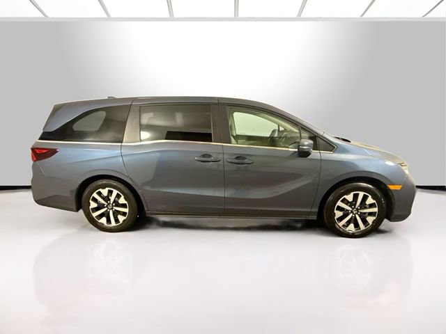 Used 2025 Honda Odyssey EX-L image 17
