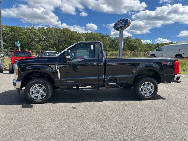 New 2026 Ford F350 XLT image 4