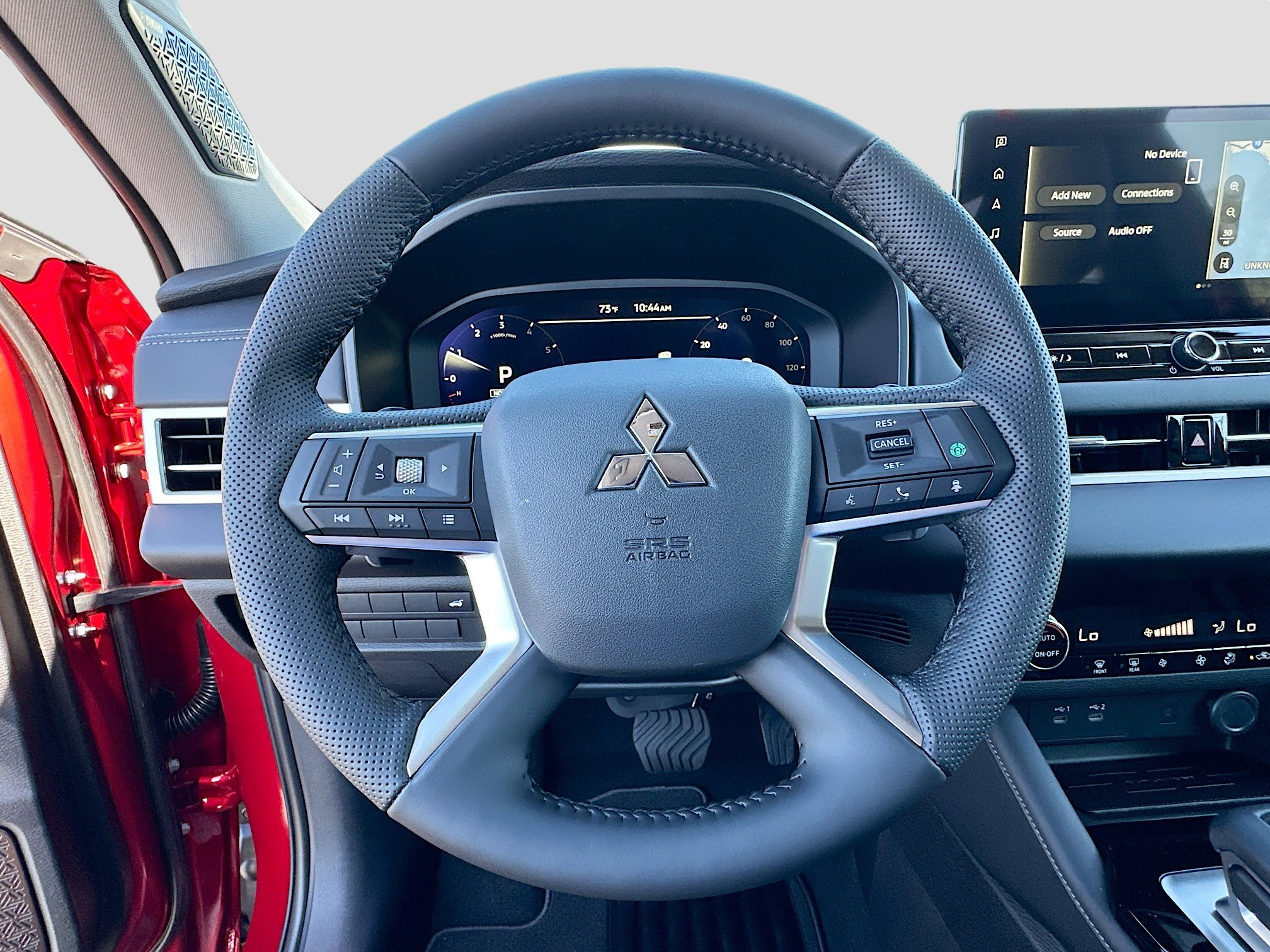 New 2025 Mitsubishi Outlander SE image 7