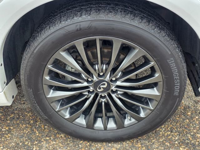 Used 2022 INFINITI QX80 Sensory w/ Cargo Package AWD/4WD image 6