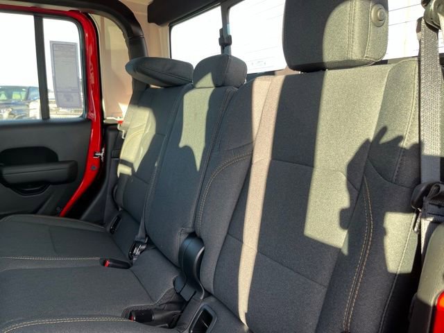 New 2026 Jeep Gladiator Sport AWD/4WD image 15