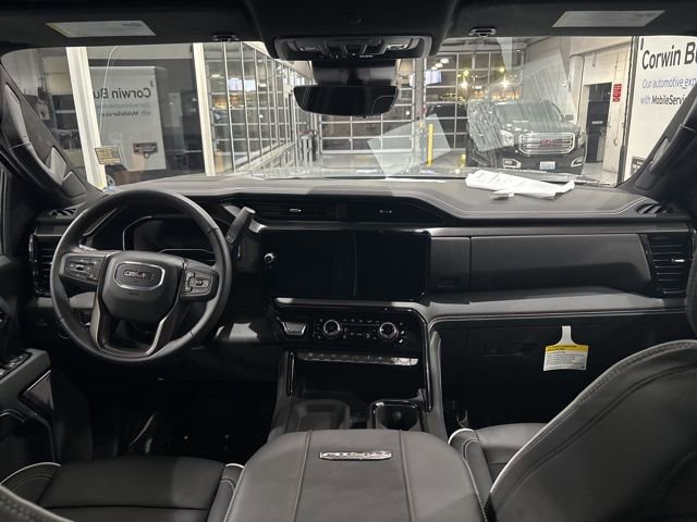 Used 2025 GMC Sierra 2500 AT4X image 32