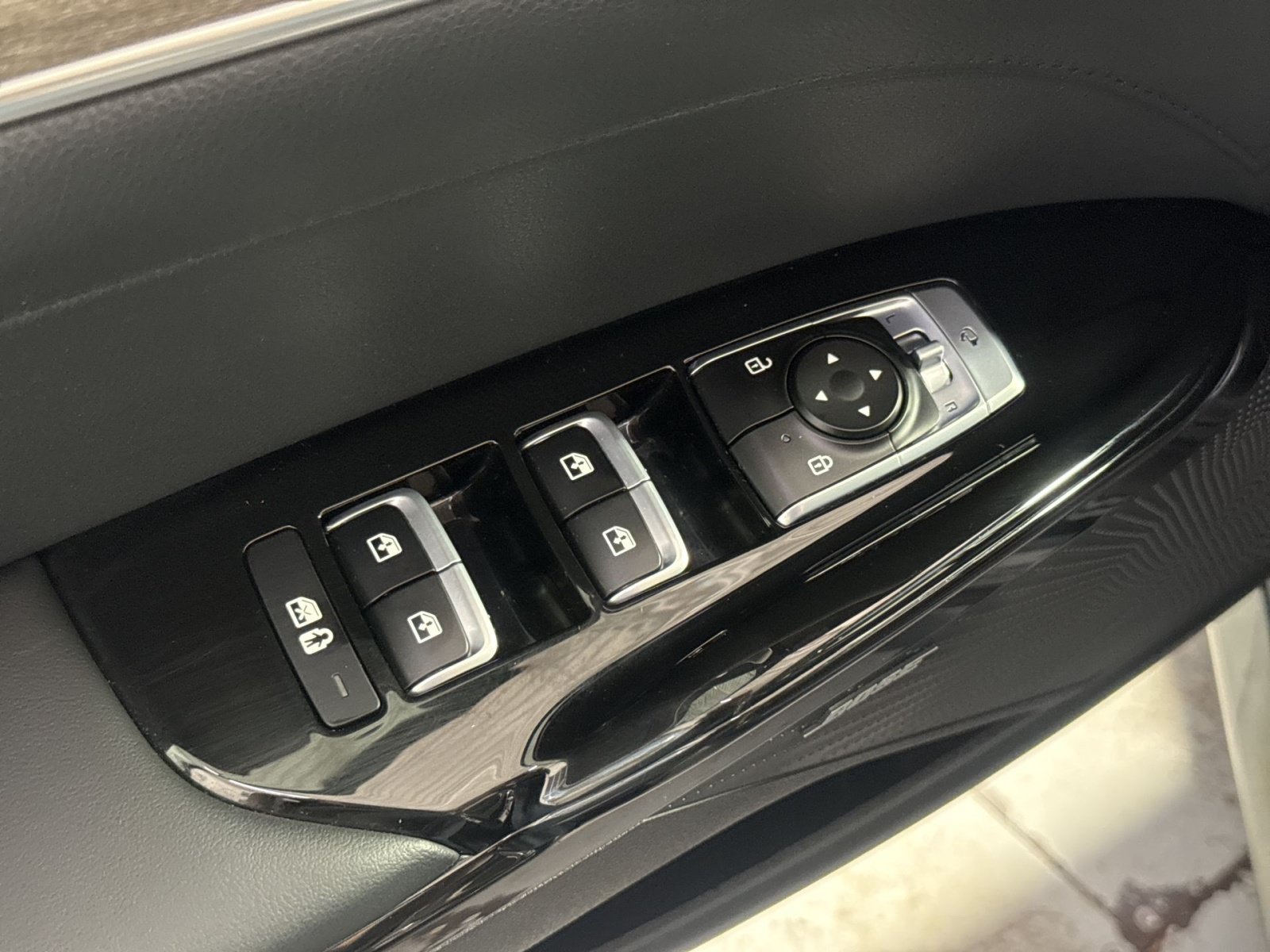 Used 2024 Kia K5 EX w/ EX Premium Package FWD image 16
