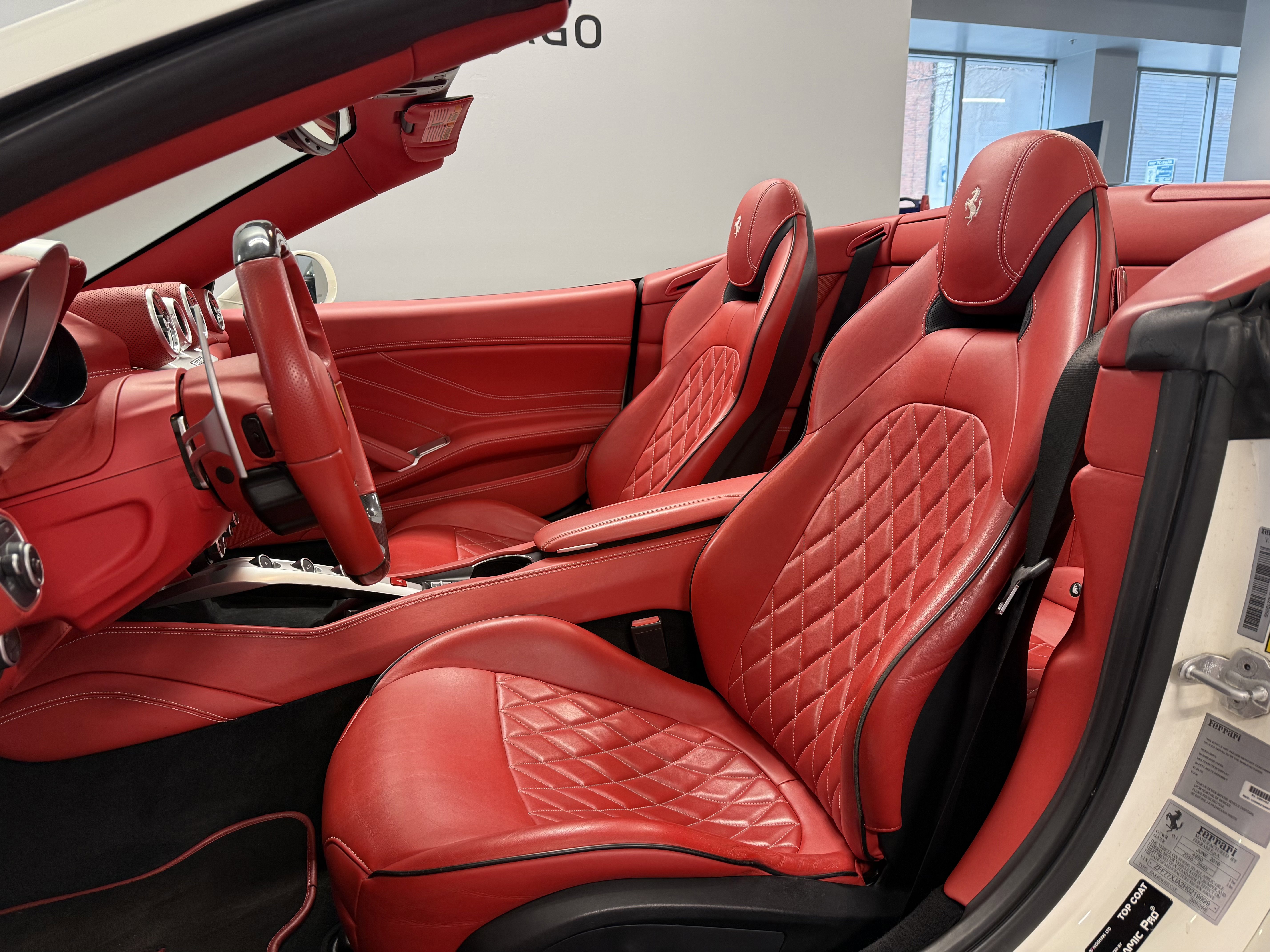 Used 2017 Ferrari California T image 21