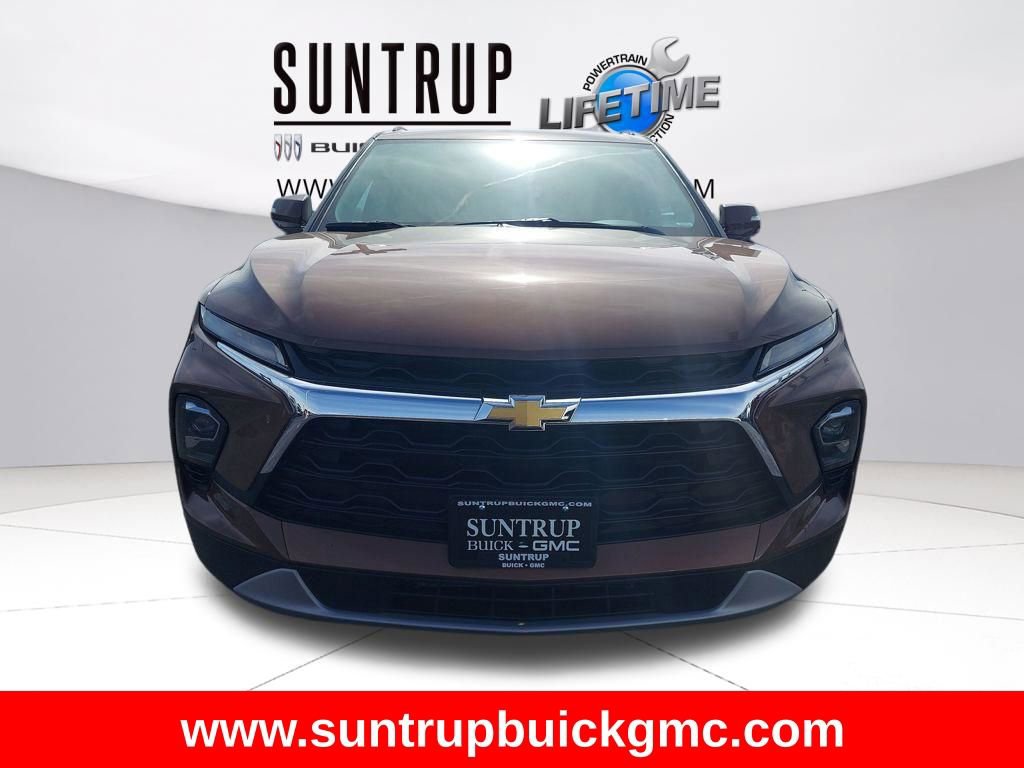 Used 2023 Chevrolet Blazer LT AWD/4WD image 9