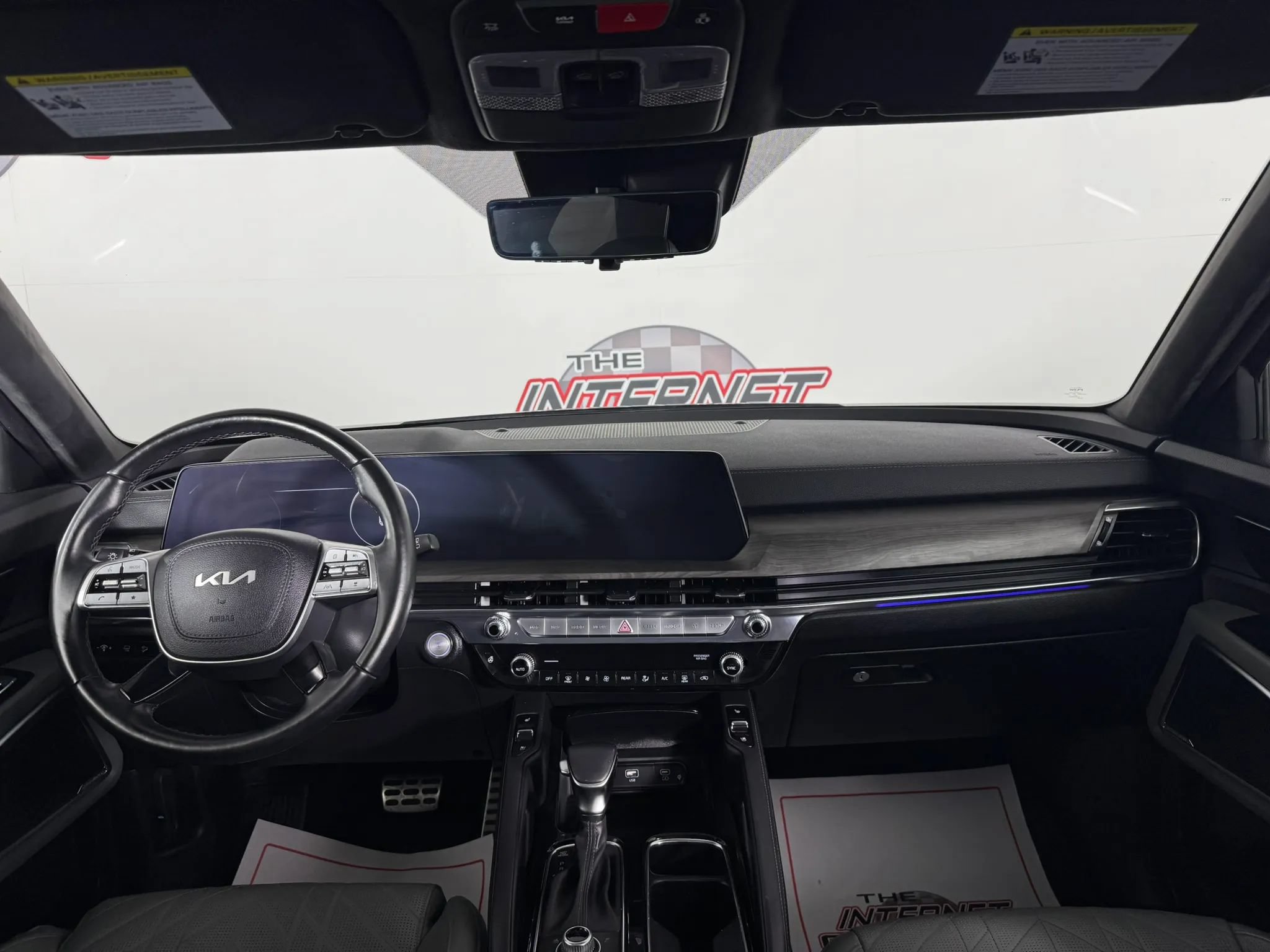 Used 2023 Kia Telluride SX Prestige X-Pro AWD/4WD image 11