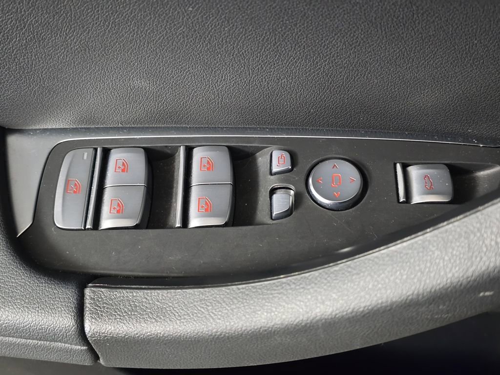 Used 2021 BMW X3 xDrive30i w/ Convenience Package (ZC2) image 14