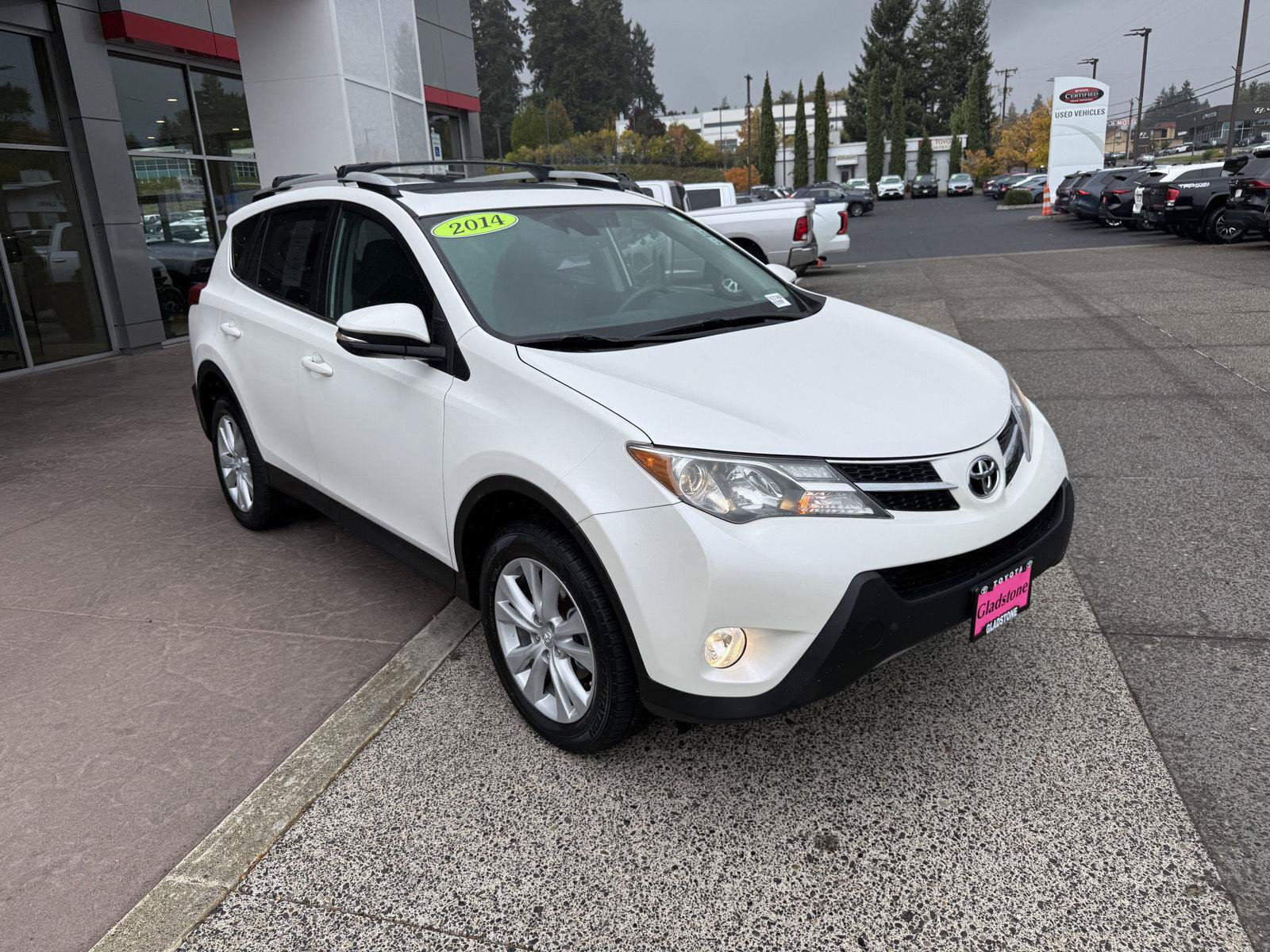 Used 2014 Toyota RAV4 Limited AWD/4WD image 7