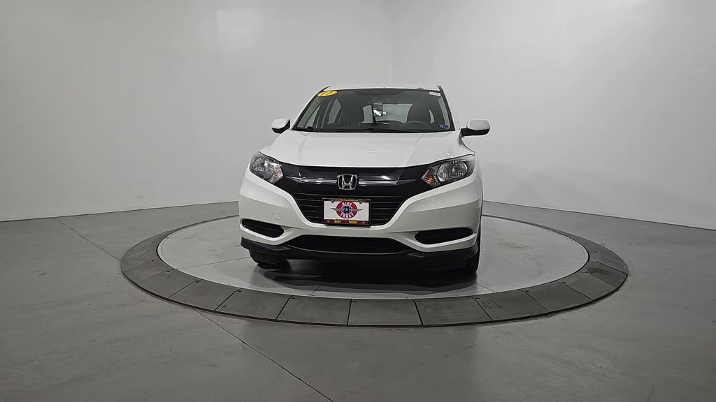 Used 2017 Honda HR-V LX image 8