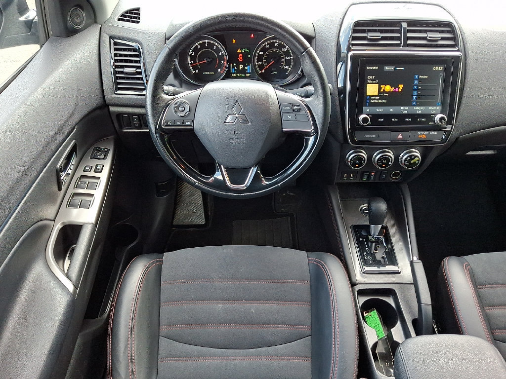 Used 2024 Mitsubishi Outlander Sport SE AWD/4WD image 12
