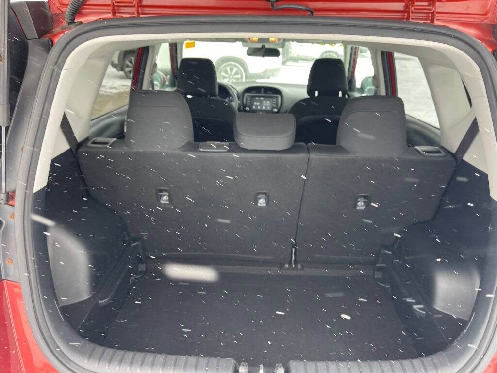 Used 2021 Kia Soul LX image 15