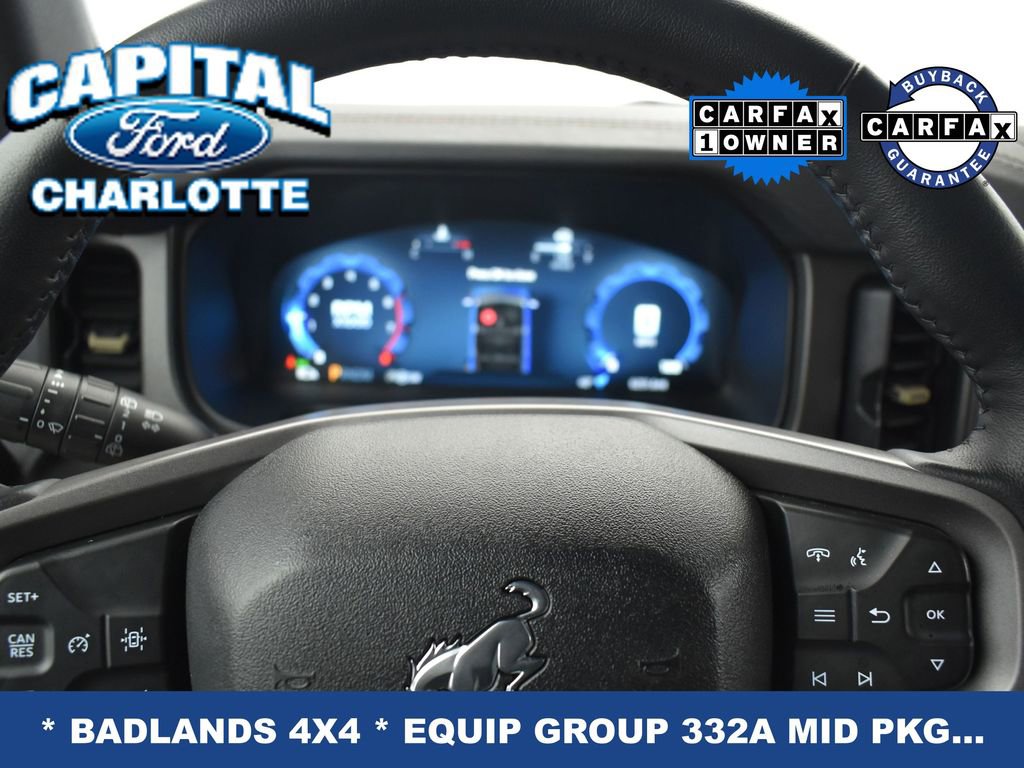 Used 2025 Ford Bronco Badlands image 16
