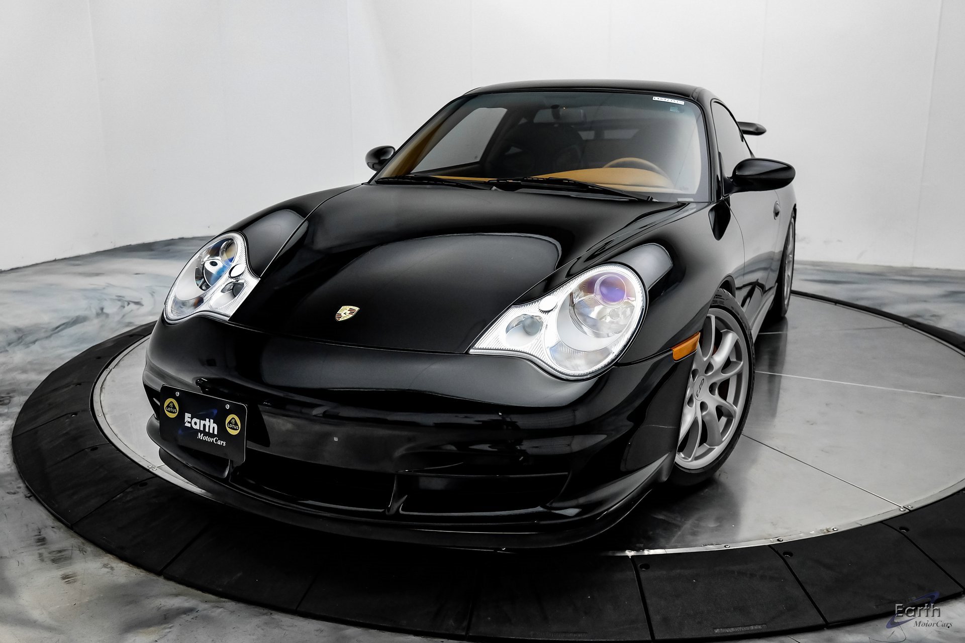 Used 2004 Porsche 911 GT3 image 3
