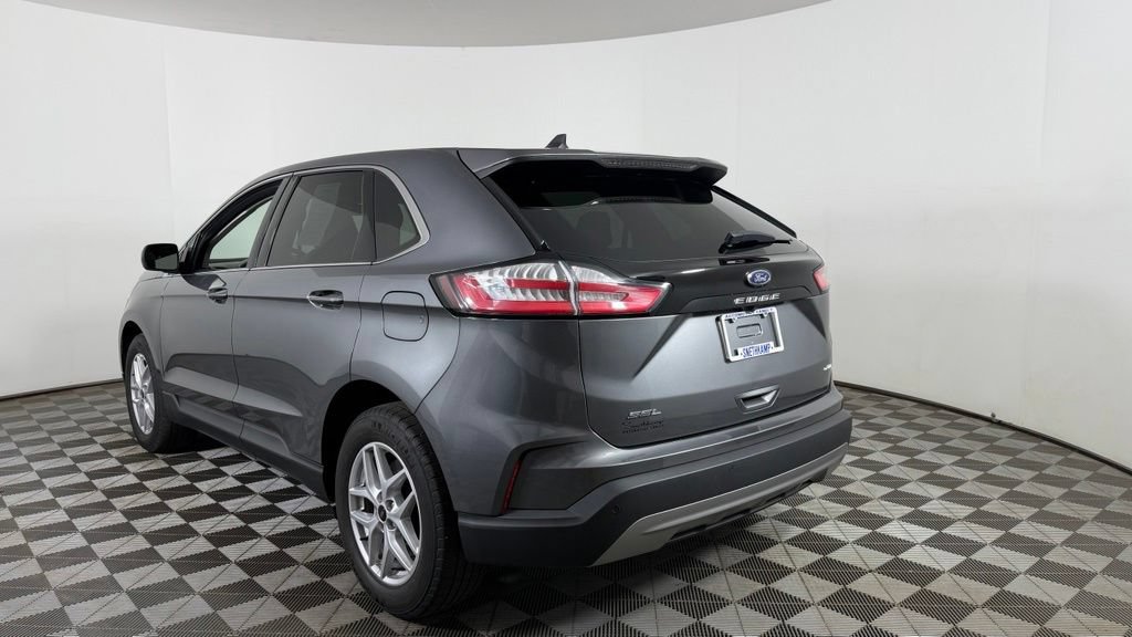 Used 2024 Ford Edge SEL AWD/4WD image 6