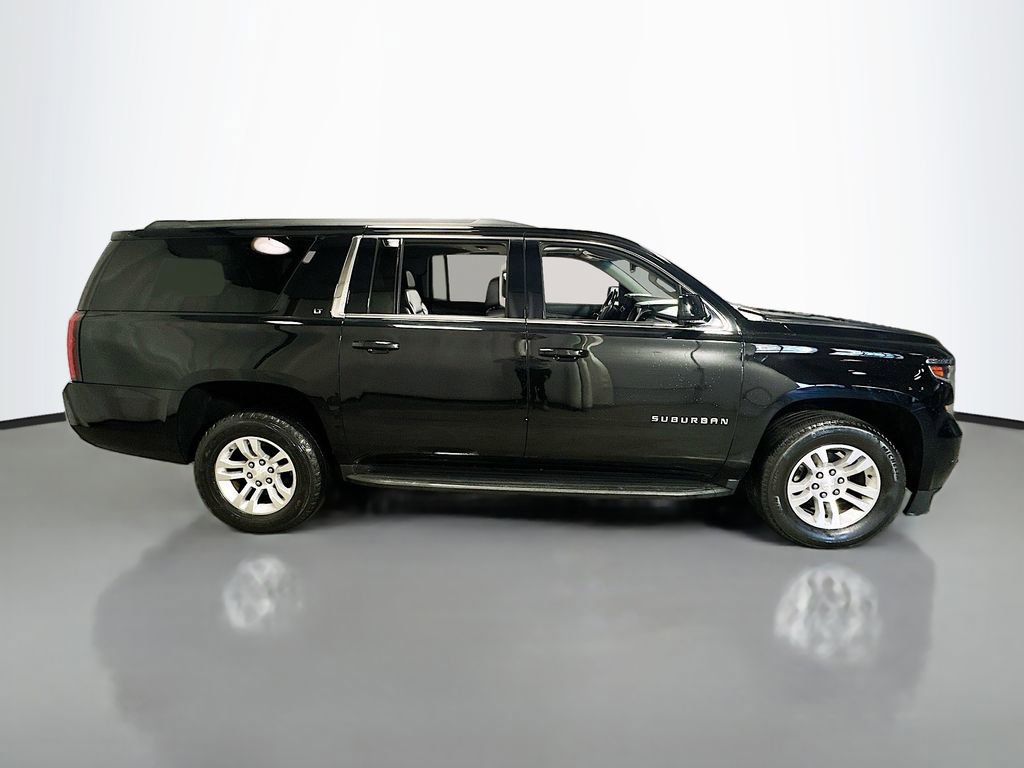 Used 2020 Chevrolet Suburban LT image 9