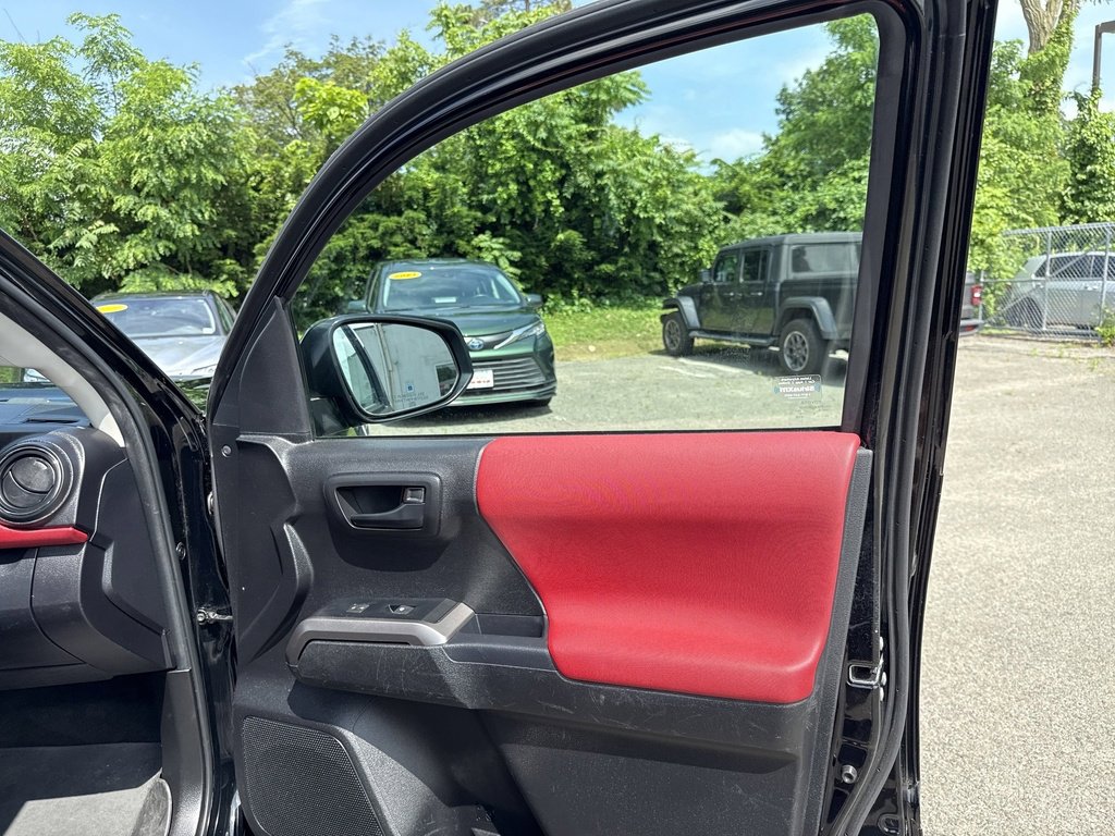 Certified 2023 Toyota Tacoma SR5 image 38