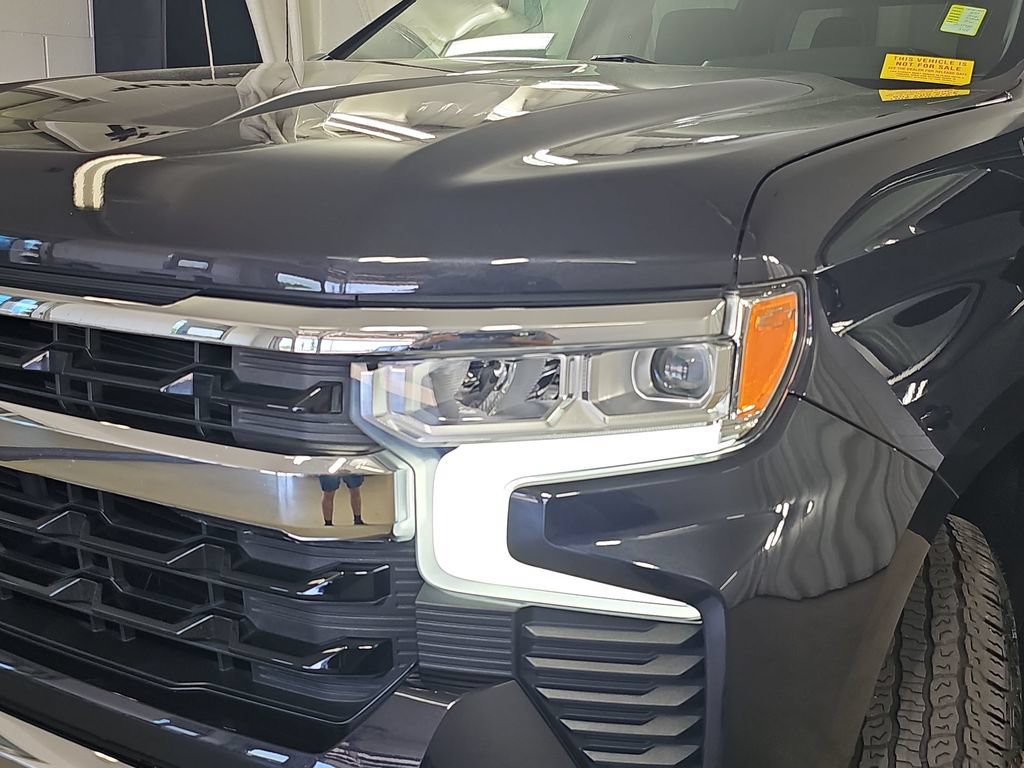 Certified 2023 Chevrolet Silverado 1500 LT AWD/4WD image 36