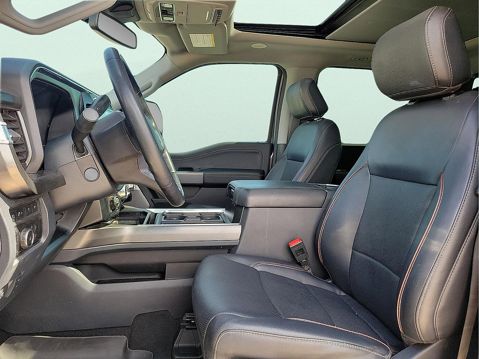 Used 2023 Ford F250 Lariat w/ Lariat Ultimate Package AWD/4WD image 12