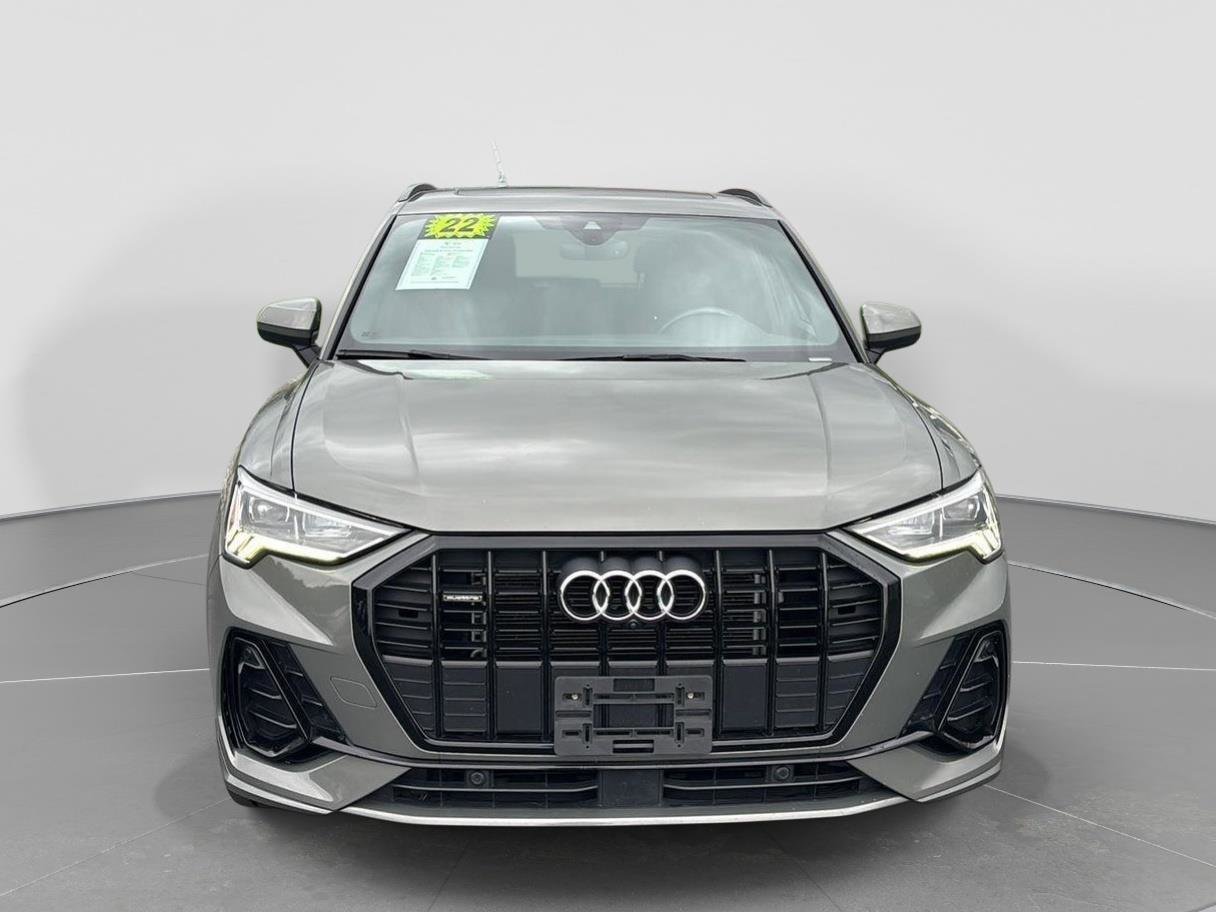 Used 2022 Audi Q3 2.0T Premium Plus w/ Premium Plus Package AWD/4WD image 8