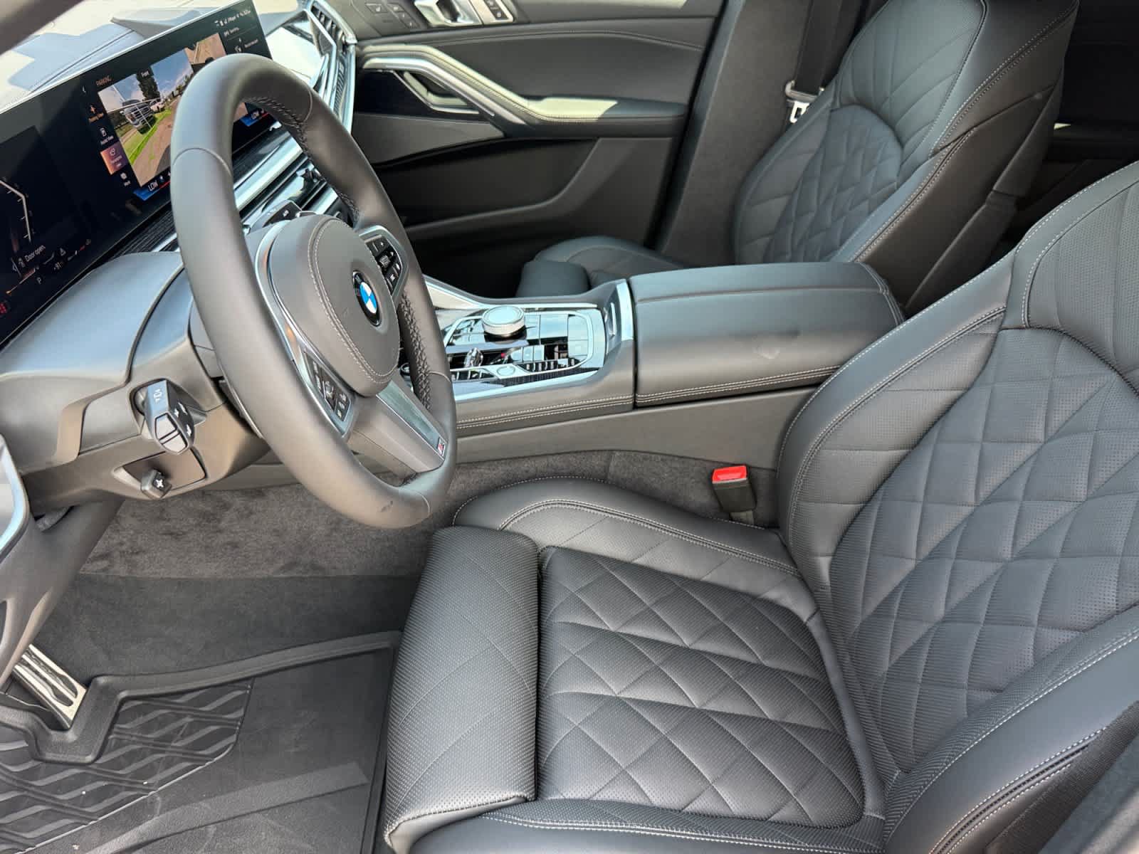 New 2027 BMW X6 xDrive40i w/ Executive Package AWD/4WD image 12