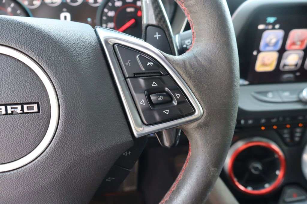 Used 2018 Chevrolet Camaro ZL1 RWD image 8