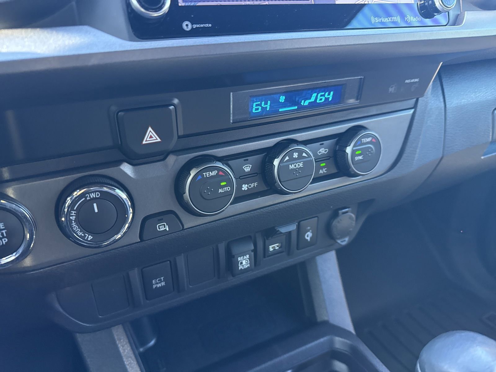 Used 2022 Toyota Tacoma TRD Sport image 22