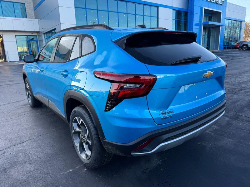 New 2026 Chevrolet Trax LT FWD image 27