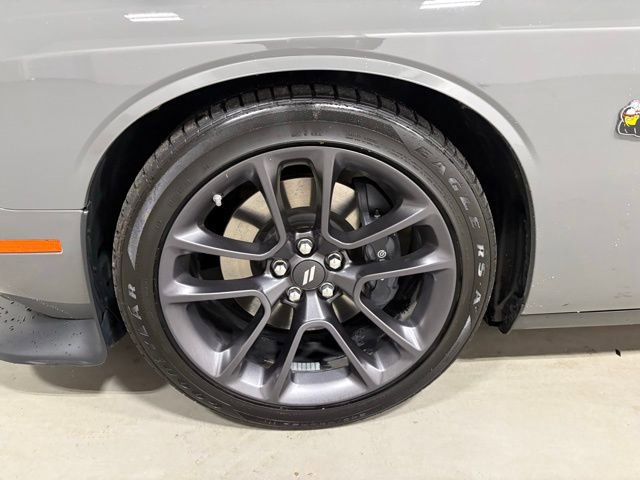 Used 2023 Dodge Challenger R/T Scat Pack w/ Plus Package RWD image 11