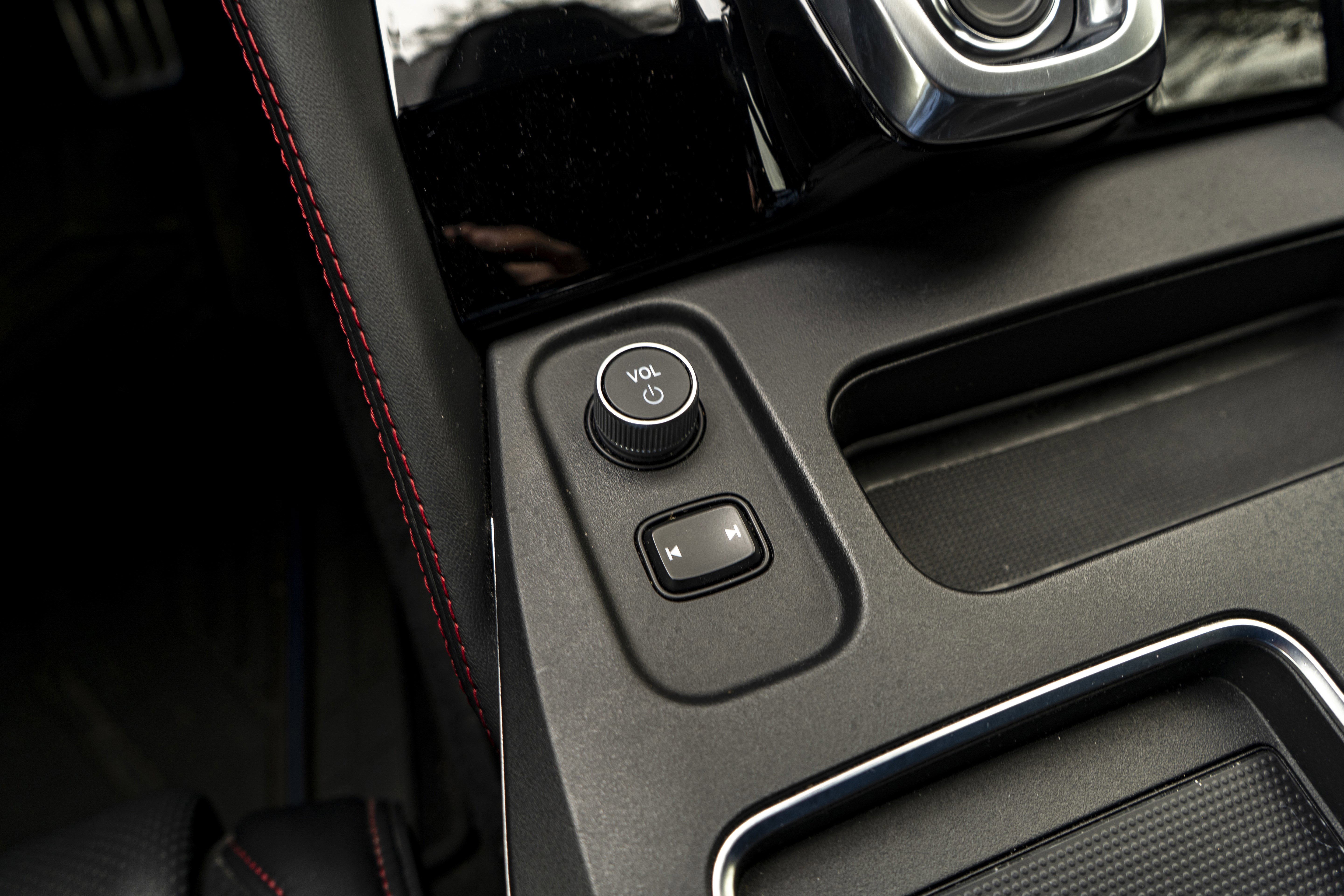 Used 2025 Acura MDX Type S image 29