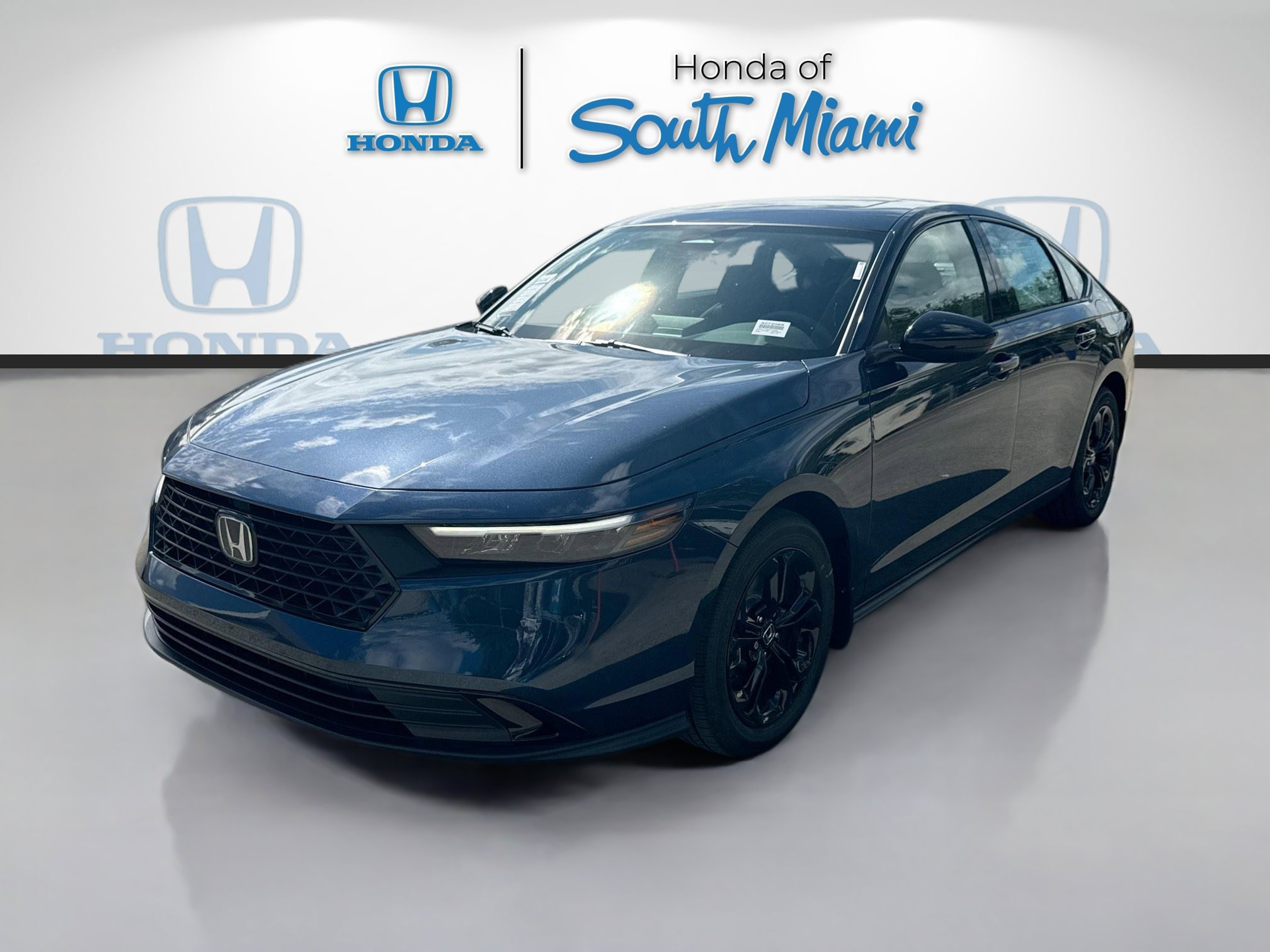 New 2025 Honda Accord SE image 3