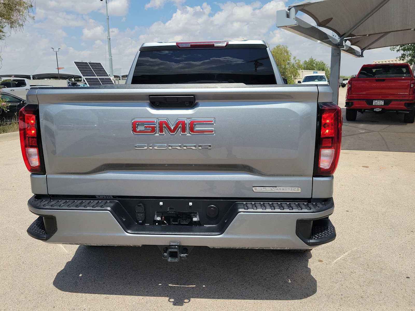 Used 2025 GMC Sierra 1500 Elevation image 5