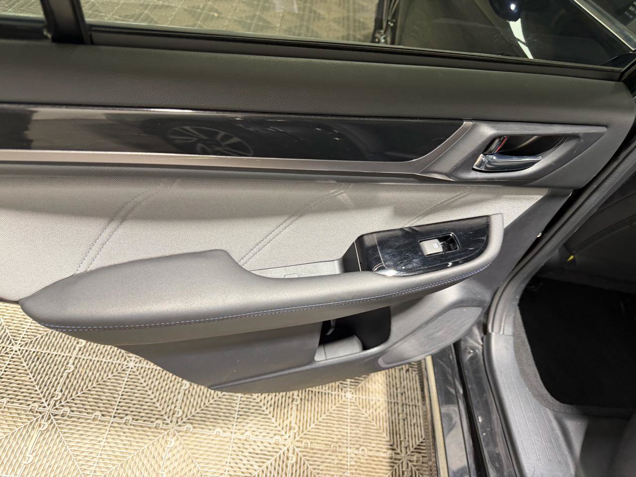 Used 2018 Subaru Legacy 2.5i Sport AWD/4WD image 21