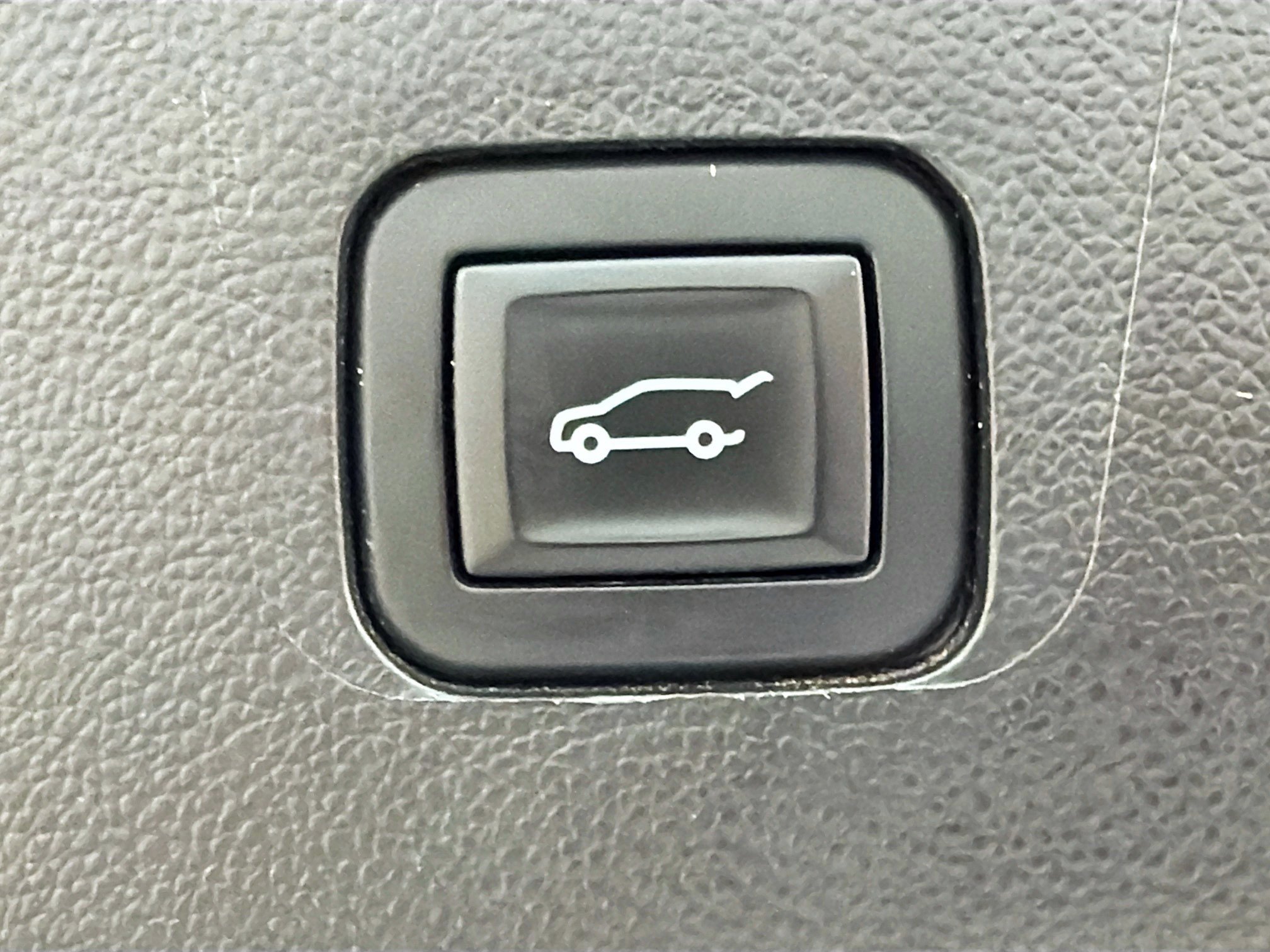 Used 2020 Chevrolet Traverse LT AWD/4WD image 13