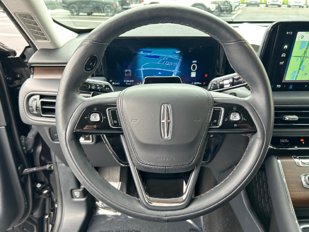 Used 2025 Lincoln Aviator Reserve w/ Illumination Package AWD/4WD image 17