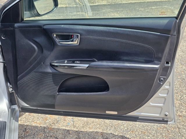 Used 2018 Toyota Avalon XLE Plus FWD image 17