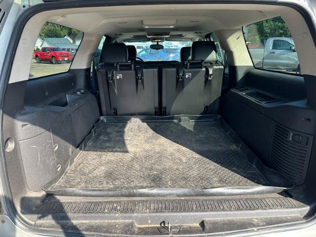 Used 2012 Chevrolet Suburban LT AWD/4WD image 15