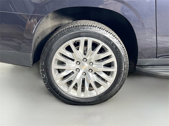 Used 2022 Chevrolet Suburban Premier image 38