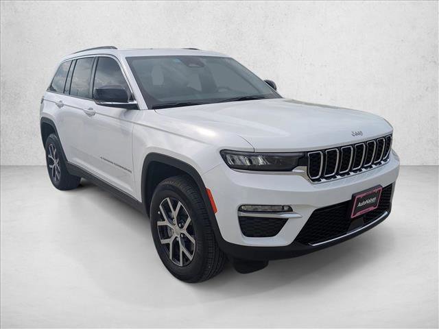 Certified 2025 Jeep Grand Cherokee Limited AWD/4WD image 3