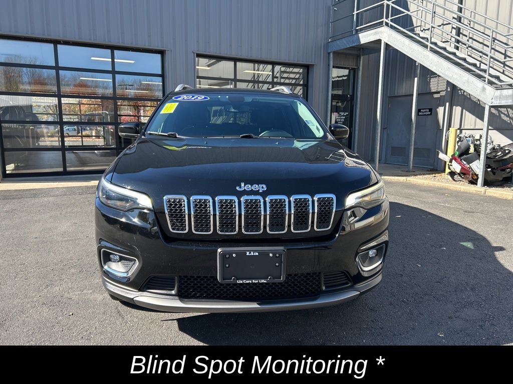 Used 2019 Jeep Cherokee Limited image 9