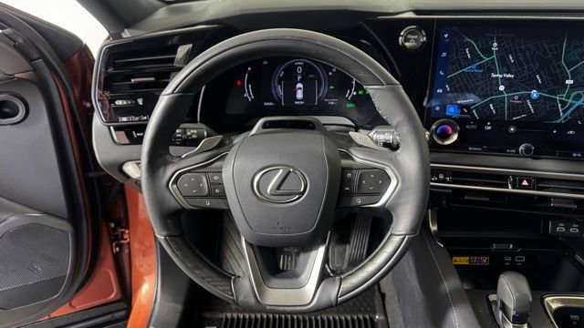 Used 2024 Lexus RX 350 w/ Convenience Package image 12