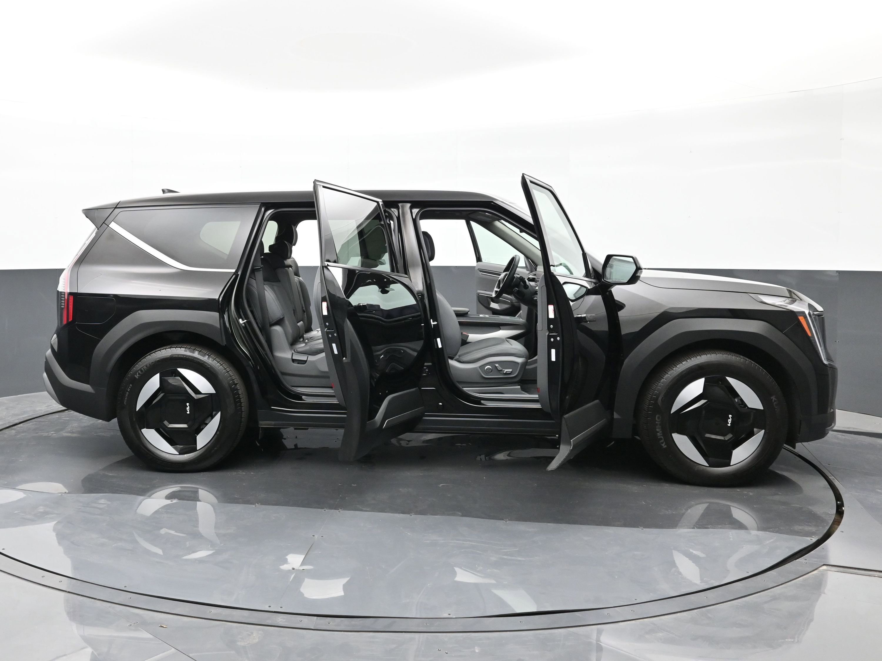 Used 2024 Kia EV9 Light image 45