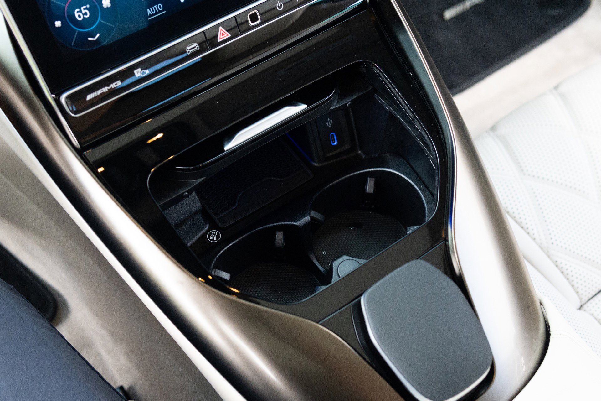 Used 2025 Mercedes-Benz AMG GT 63 image 53