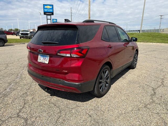 Used 2022 Chevrolet Equinox RS w/ RS Leather Package AWD/4WD image 5