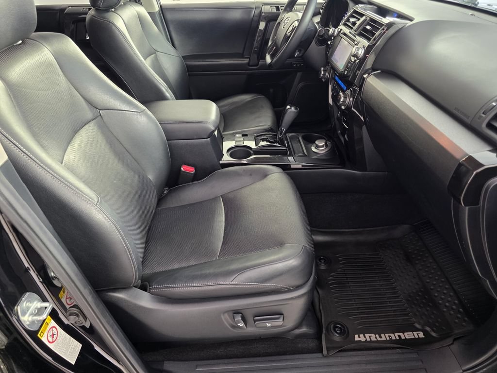 Used 2019 Toyota 4Runner Limited AWD/4WD image 30